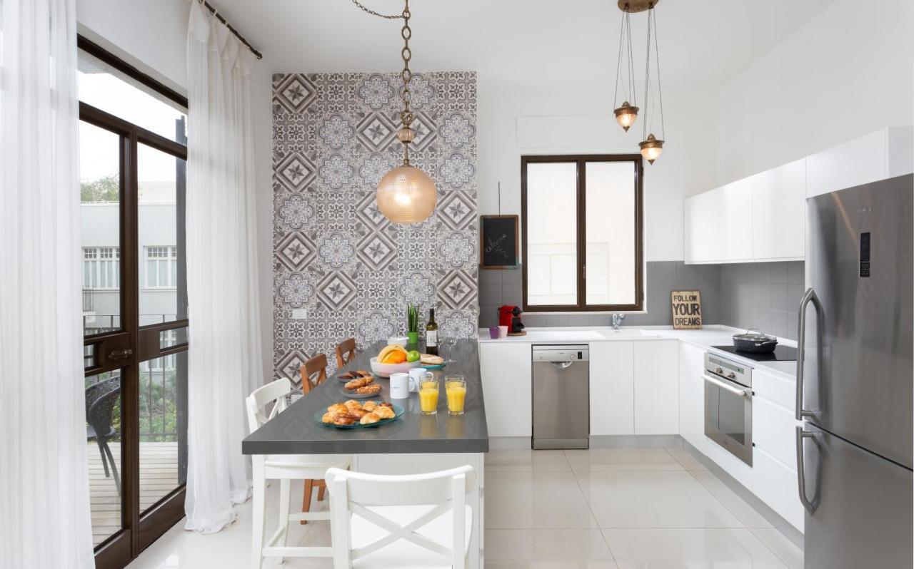 Modern 2Br With Mamad By Holyguest Leilighet Tel Aviv Eksteriør bilde